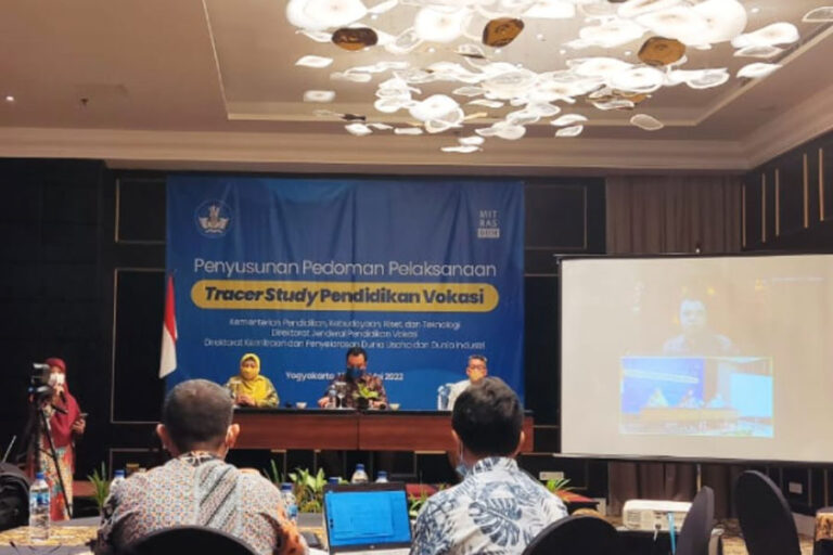 prgram tracer study smk 2022 yogjakarta 1