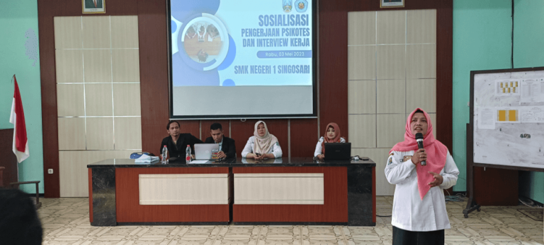 SOSIALISASI PENGERJAAN PSIKOTES DAN INTERVIEW KERJA PERSIAPAN MEMASUKI DUNIA KERJA (1)
