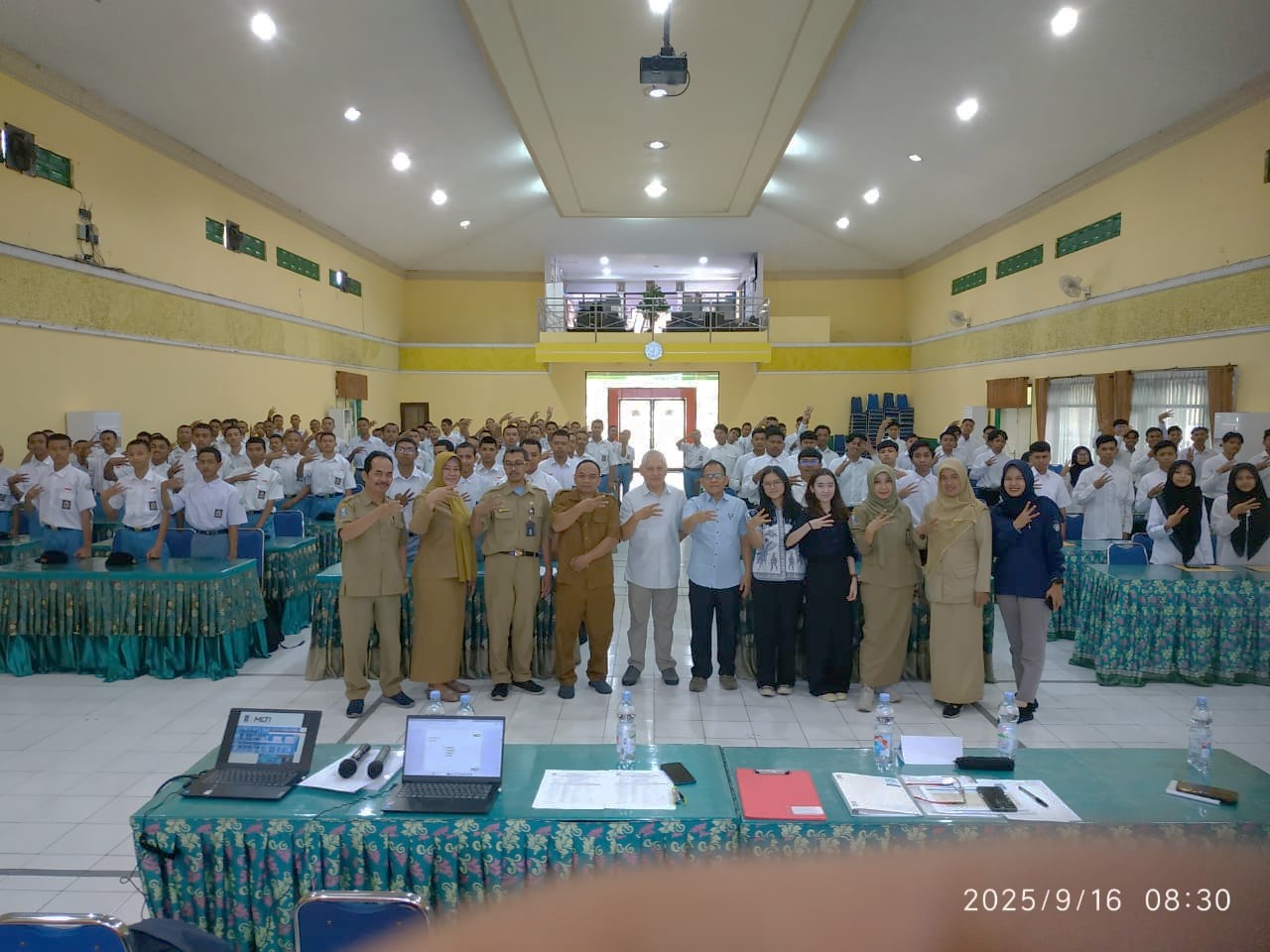 SMK Negeri 1 Singosari Gelar Sosialisasi Peluang Kerja & Karier Bersama PT Moelti Lintas Transportasi Indonesia (PT MLTI)