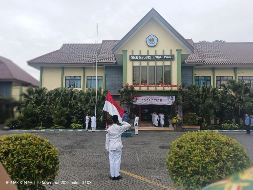 UPACARA BENDERA MEMPERINGATI HARI PAHLAWAN 10 NOVEMBER 2025